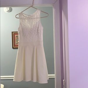 Dress only worn twice